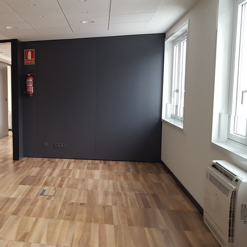 Pavimento sopraelevato in legno - ACCESS FLOOR POLYGROUP - in acciaio / in acciaio galvanizzato / in cemento