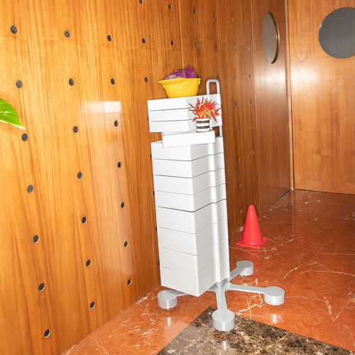 Carrello di servizio - SPINNY - B-LINE - contract / in polipropilene / in plastica ABS
