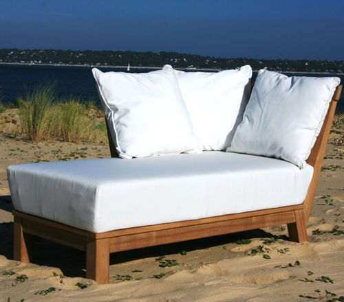 Dormeuse contemporanea - FLORIDA - La Hutte - in Sunbrella® / in teak / da giardino