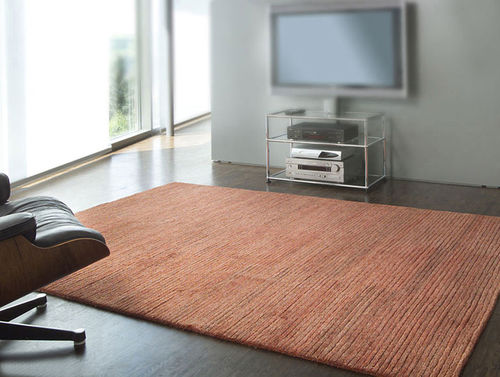 Tappeto contemporaneo - Lines Red - DESIGNERCARPETS Drechsle - a righe / a tinta unita / in canapa