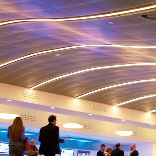 Controsoffitto in acciaio - Z SYSTEM | WAVY - Atena spa - a rete / in pannelli / per ufficio