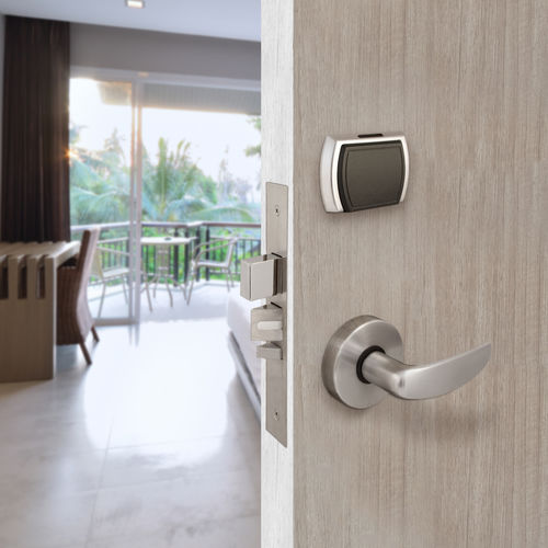 Serratura elettronica - SAFLOK QUANTUM IV - dormakaba - con impugnatura / RFID / a scheda
