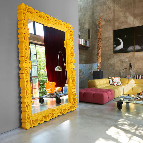 Specchio a muro - MIRROR OF LOVE - SLIDE - da terra / design nuovo barocco / quadrato