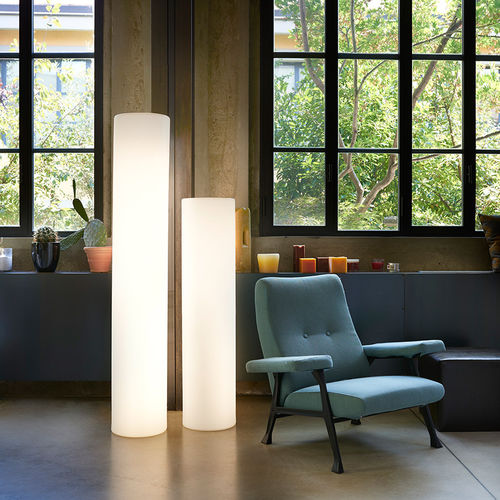 Colonna luminosa contemporanea - FLUO - SLIDE - in polietilene / a lampada fluorescente / da interno