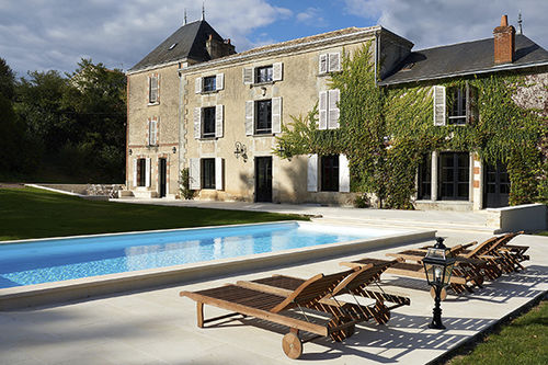 Piscina da esterno - POITIERS 86 - PISCINES CARRE BLEU - per hotel / interrata / in calcestruzzo