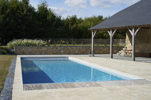 Piscina corridoio di nuoto - DESIGN 72 MAYENNE - PISCINES CARRE BLEU - da esterno / interrata / in calcestruzzo