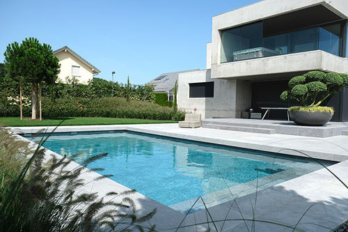 Piscina su misura - PISCINE MAISON CUBIQUE  - PISCINES CARRE BLEU - da esterno / interrata / in calcestruzzo