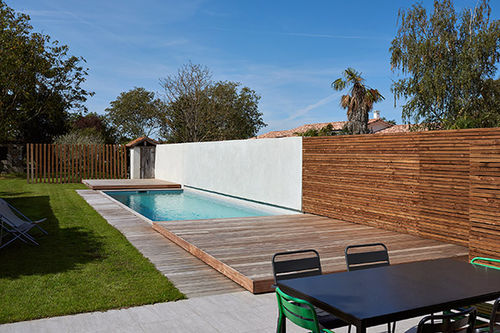 Piscina corridoio di nuoto - PISCINE AVEC TERRASSE MOBILE PORTELLI - PISCINES CARRE BLEU - su misura / coperta / da esterno