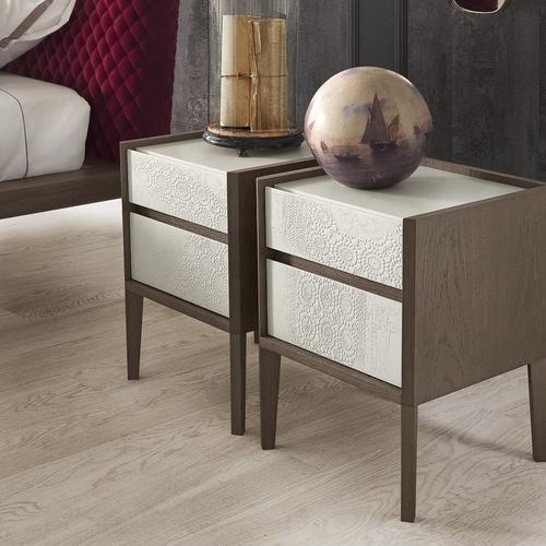 Comodino contemporaneo - ANDREA  - Olivieri - in legno laccato / impiallacciato in legno / con supporto in legno laccato