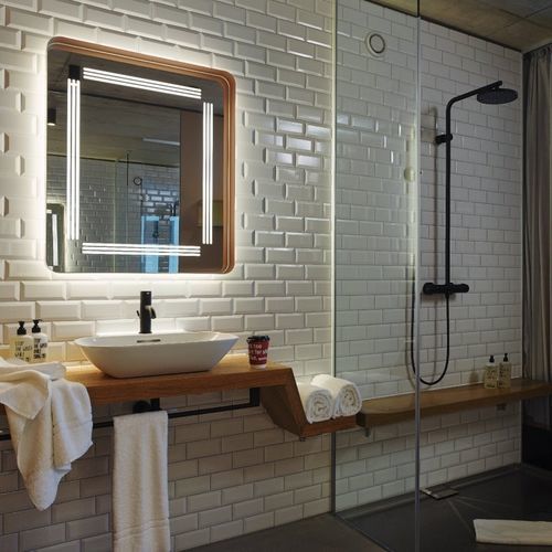 Specchio da bagno a muro - 65.737.81 - Baulmann Leuchten - contemporaneo / quadrato / in acciaio inossidabile