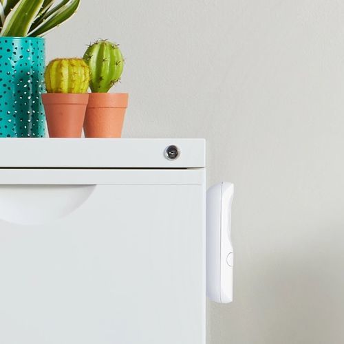 Kit Illuminazione Intelligente BroadLink FastCon: 4 Lampadine E27 9W + Telecomando, 16 Milioni Di Colori, Musica E Controllo Vocale Con Alexa