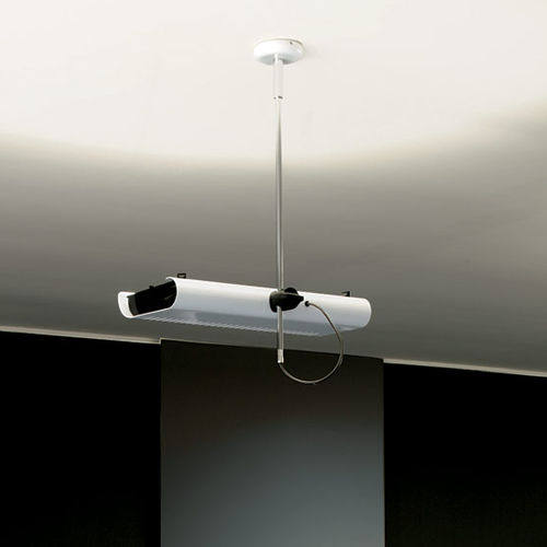 Lampada a sospensione - Oluce - in metallo / contemporanea / con cavo