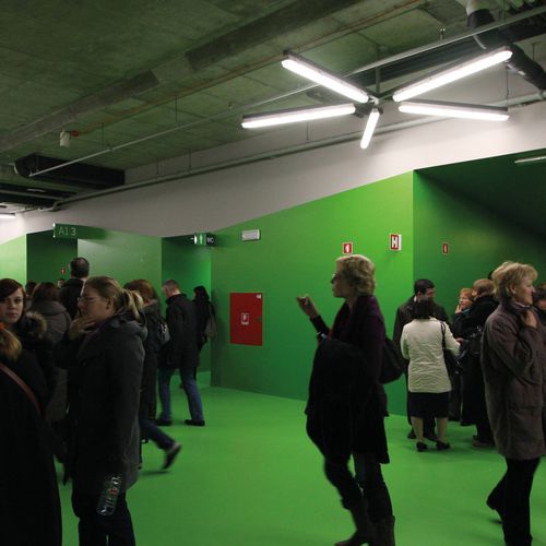 Luce a sospensione - 5700 - Intra Lighting d.o.o. - a lampada fluorescente / lineare / IP66