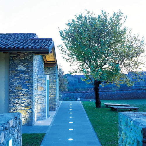 Luce da incasso a pavimento - COMPACT COMFORT - Simes - LED / rotonda / quadrata