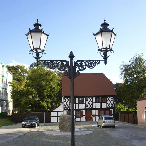 Lampione urbano - ALBRECHT    - LEIPZIGER LEUCHTEN - classico / in alluminio / LED