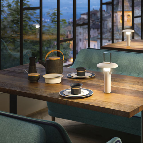 Lampada da tavolo - CAMPING - LINEA LIGHT GROUP - in metallo / contemporanea / ricaricabile
