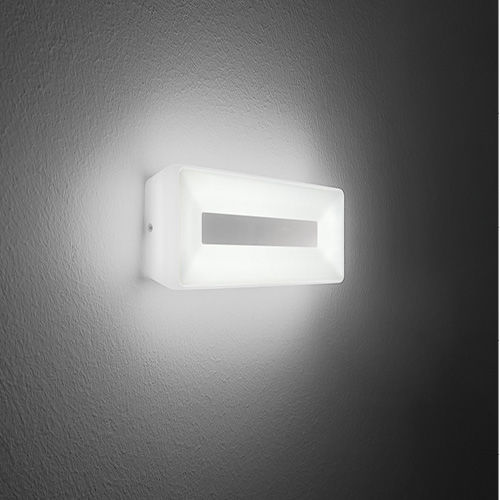 Applique contemporanea - STADIUM - LINEA LIGHT GROUP - da esterno / in policarbonato / in polipropilene