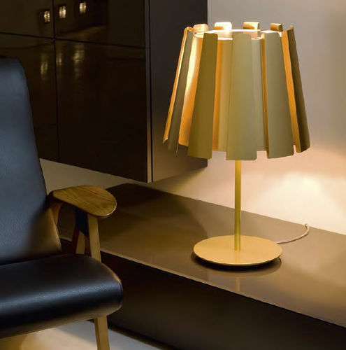 Lampada da tavolo - TWIST - Carpyen, - in alluminio / contemporanea / con cavo