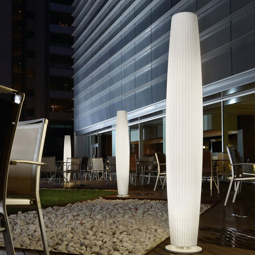 Colonna luminosa contemporanea - MAXI P/180 - BOVER Barcelona - in polietilene / a lampada fluorescente / da interno