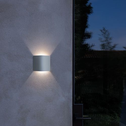 Applique contemporanea - TEGOLO U&D - Lombardo - da esterno / in metallo / triangolare