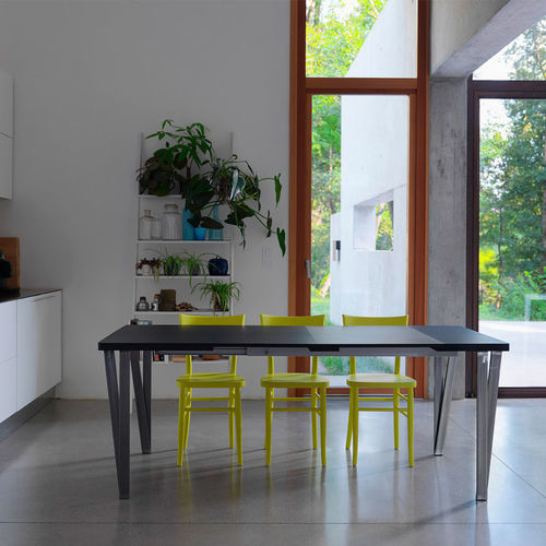 Tavolo contemporaneo - MA.RE - CASAMANIA HORM - impiallacciato in legno / in ceramica / con supporto in metallo verniciato