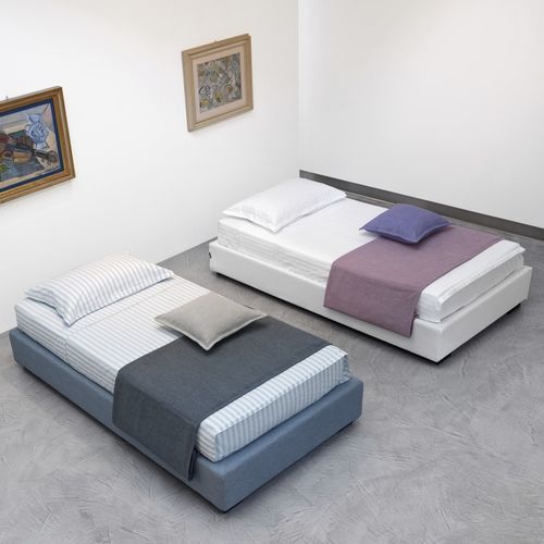 Letto matrimoniale - FIGI - CASAMANIA HORM - singolo / contemporaneo / imbottito