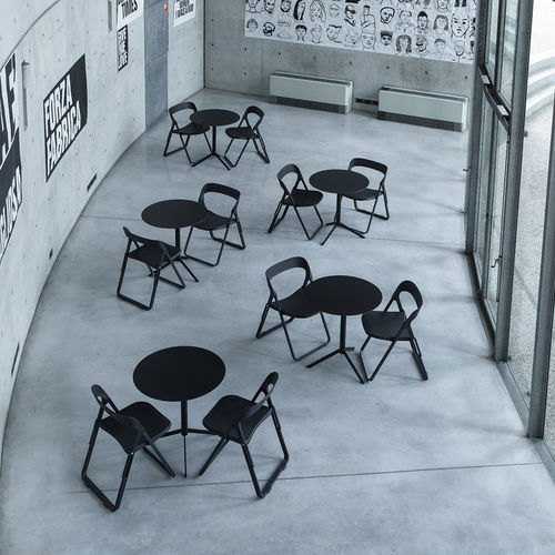 Tavolo da bistrot contemporaneo - T4 - CASAMANIA HORM - in HPL / con supporto in metallo verniciato / rotondo