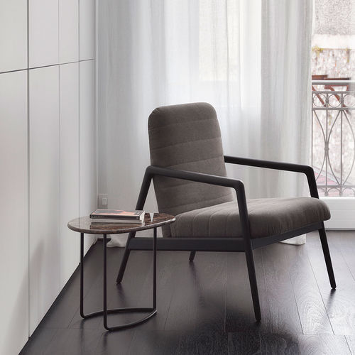 Tavolo d'appoggio contemporaneo - LILY ALTO - CASAMANIA HORM - in marmo / con supporto in metallo verniciato / per uso residenziale