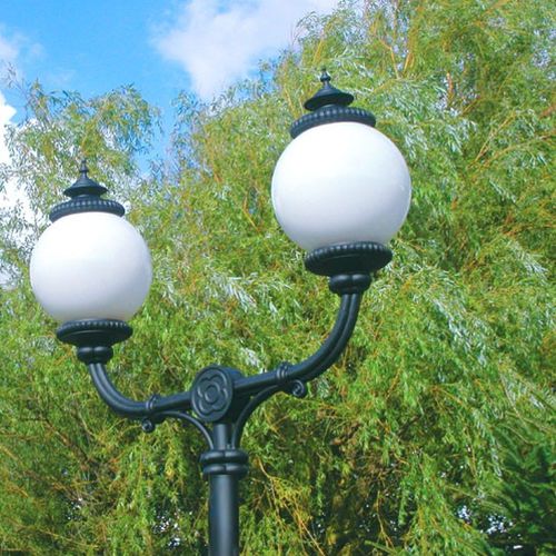 Lampione urbano - P2/K4  - F.P.H. Art Metal Sp.J. - classico / in metallo / LED