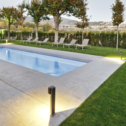 Lampioncino contemporaneo - TORCH - Leds-C4 - in alluminio / in policarbonato / a lampada fluorescente