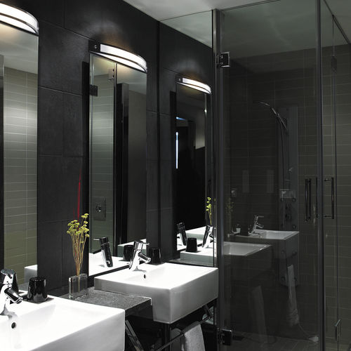 Applique contemporanea - TOILET  - Leds-C4 - in alluminio / in policarbonato / curva