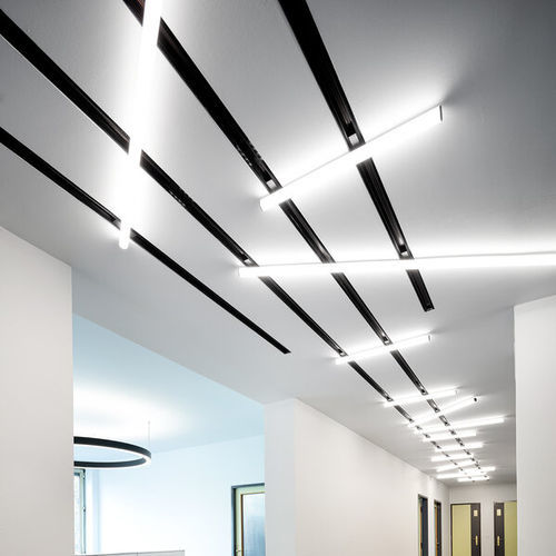 Profilo luminoso sospeso - PIVOT - XAL - sporgente / LED / in PMMA