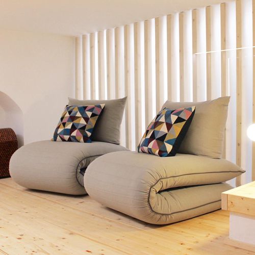 Chauffeuse contemporanea - Chama  - LAGO - in tessuto / letto / per cuscini