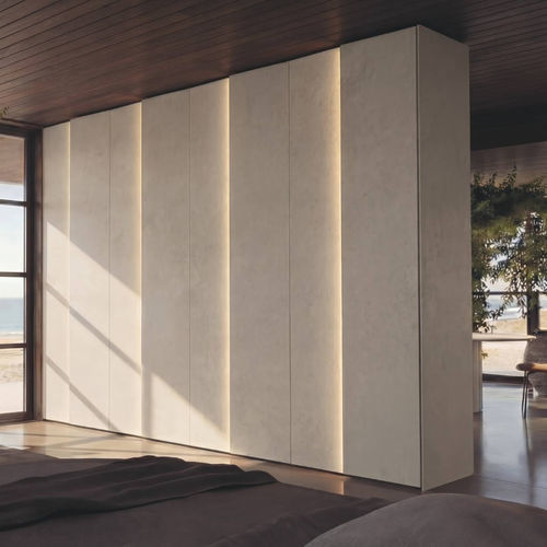 Armadio modulare - AURA - LAGO - contemporaneo / con ante battenti / contract