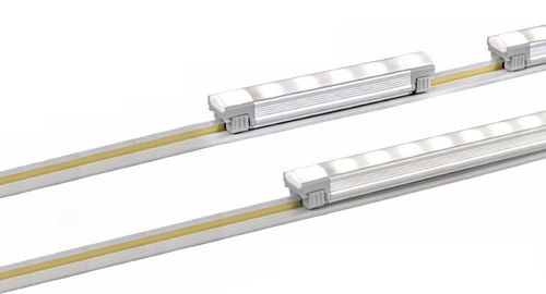 Faretti a binario LED - MONORAIL - Feelux - lineare / in metallo / contract