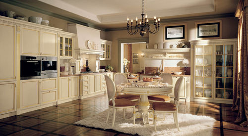 Cucina classica - SINS OF GLUTTONY - MARTINI MOBILI - in legno laccato / in marmo / a L