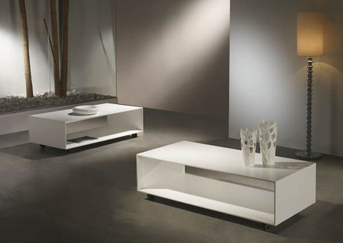 Tavolino basso contemporaneo - CLAUDIA - Tadel Grup - in legno laccato / rettangolare / con rotelle