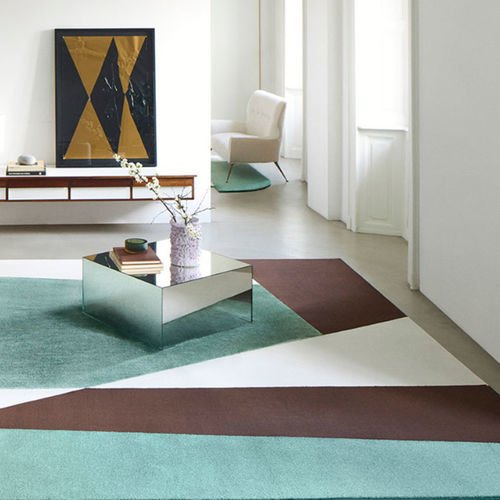 Tappeto contemporaneo - HORIZON  - BESANA MOQUETTE - con motivi geometrici / rettangolare / pelo raso