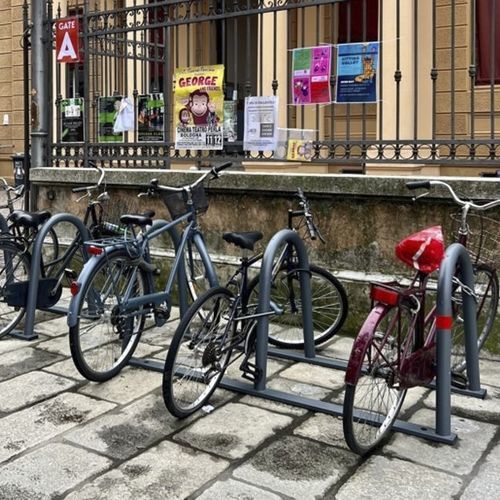 Rastrelliera per biciclette a pavimento - BOLOGNA - CITY DESIGN - orizzontale / da esterno / in acciaio galvanizzato