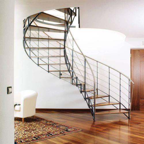 Scala elicoidale - B 402 - METALL CONCEPT - con gradini in legno / con struttura in metallo / per uso residenziale
