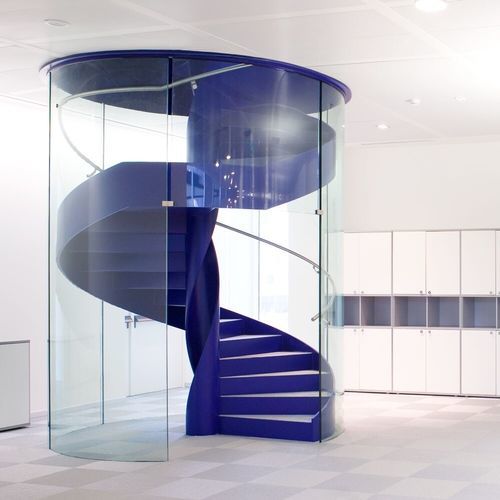Scala a chiocciola - B 413 - METALL CONCEPT - con gradini in pietra / con struttura in metallo / professionale