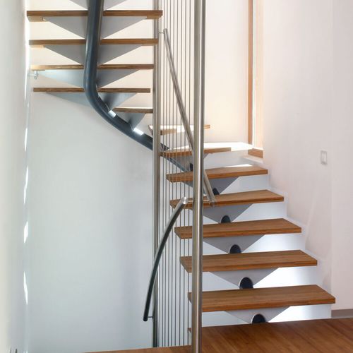 Scala a U - G 207 - METALL CONCEPT - con gradini in legno / con struttura in metallo / per uso residenziale