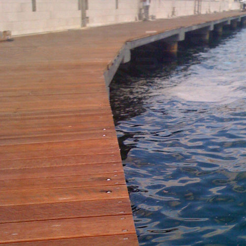 Passerella in legno - RAVAIOLI LEGNAMI