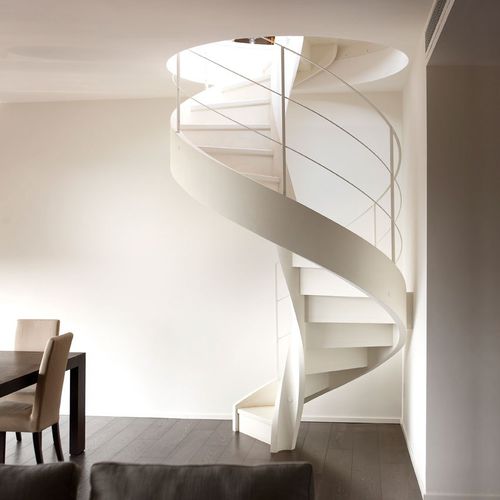 Scala elicoidale - ELI LE 03 - RIZZI - con gradini in quercia / con struttura in legno / per uso residenziale