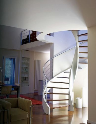 Scala a chiocciola - ELI LE 01 - RIZZI - con gradini in legno / con struttura in legno / contemporanea