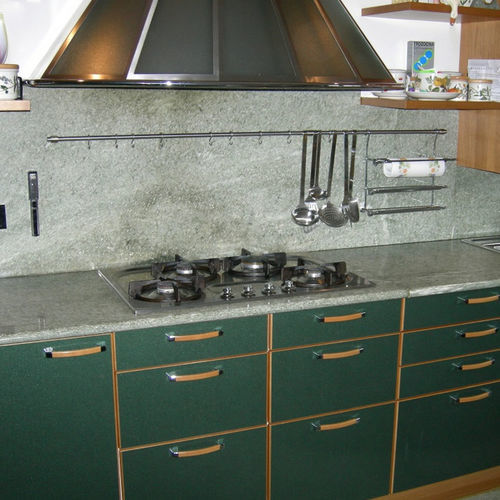 Piano di lavoro in pietra naturale - VERDE SPLUGA - GRANITI CONRAD - da cucina / da bagno / grigio