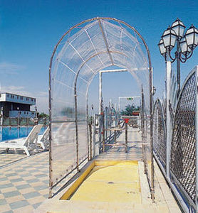 Doccia da giardino per piscina - TUND - SOEMA - in acciaio inossidabile