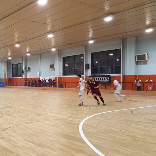 Pavimentazione sportiva da interno - ZETA SYSTEM - MONDO - in legno / in poliuretano / per sale polivalenti