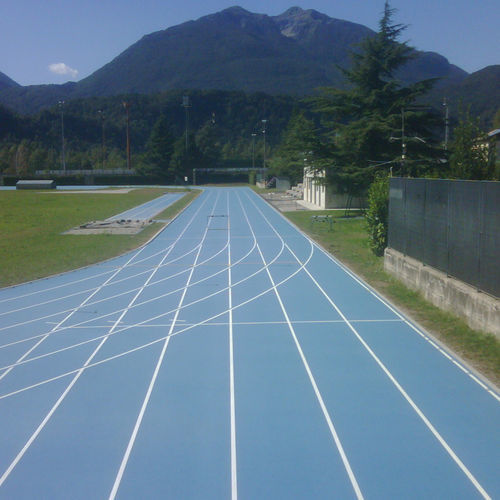 Pavimentazione sportiva da interno - MONDOTRACK® FUNCTIONAL - MONDO - da esterno / in gomma / per sale polivalenti