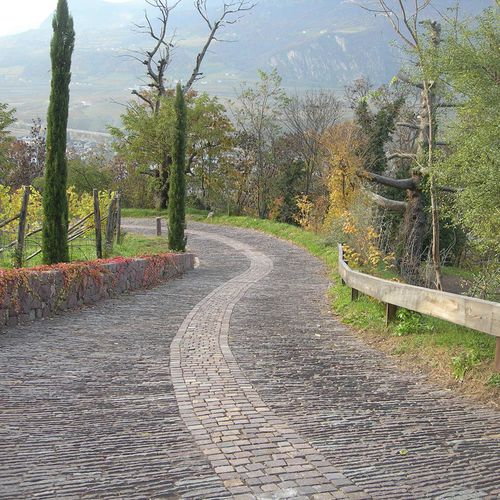 Pavé in pietra - CONSORZIO CAVATORI PRODUTTORI PORFIDO SOC. COOP. - da esterno / da interno / da giardino